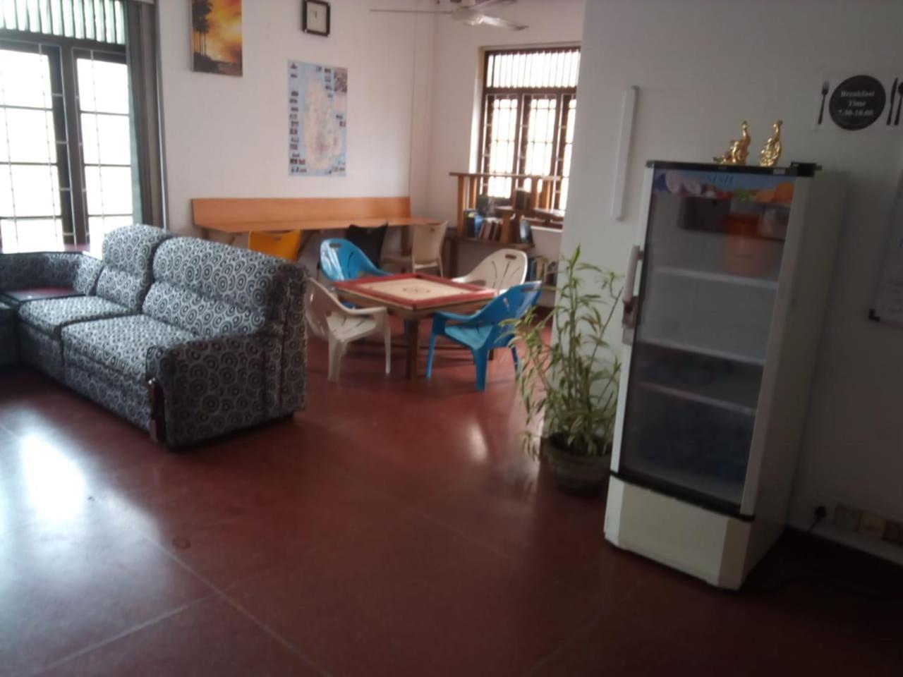 Colombo City Jumbo Backpackers Hostel Exterior photo